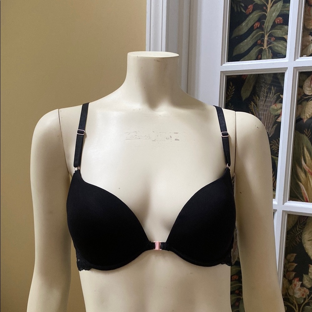 NWT Black Fuchsia by Secret Lace Elegant Black w lace Women's padded push up Bra